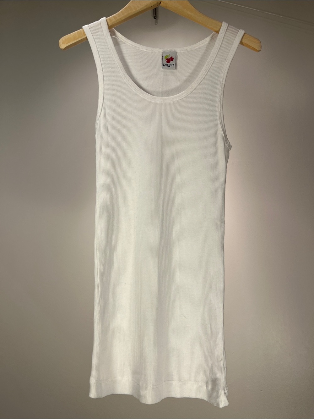 Y2K Cherry Tee White Ribbed Longline Tank Top USA Size 1